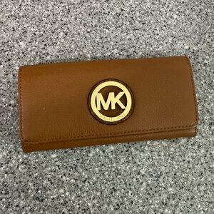 Michael Kors Tan Wallet with Gold Logo
